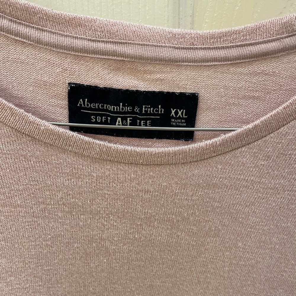 Men’s Abercrombie and Fitch Long Sleeve Shirt - Size XXL - Picture 3 of 3